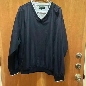 Wedge pullover size L